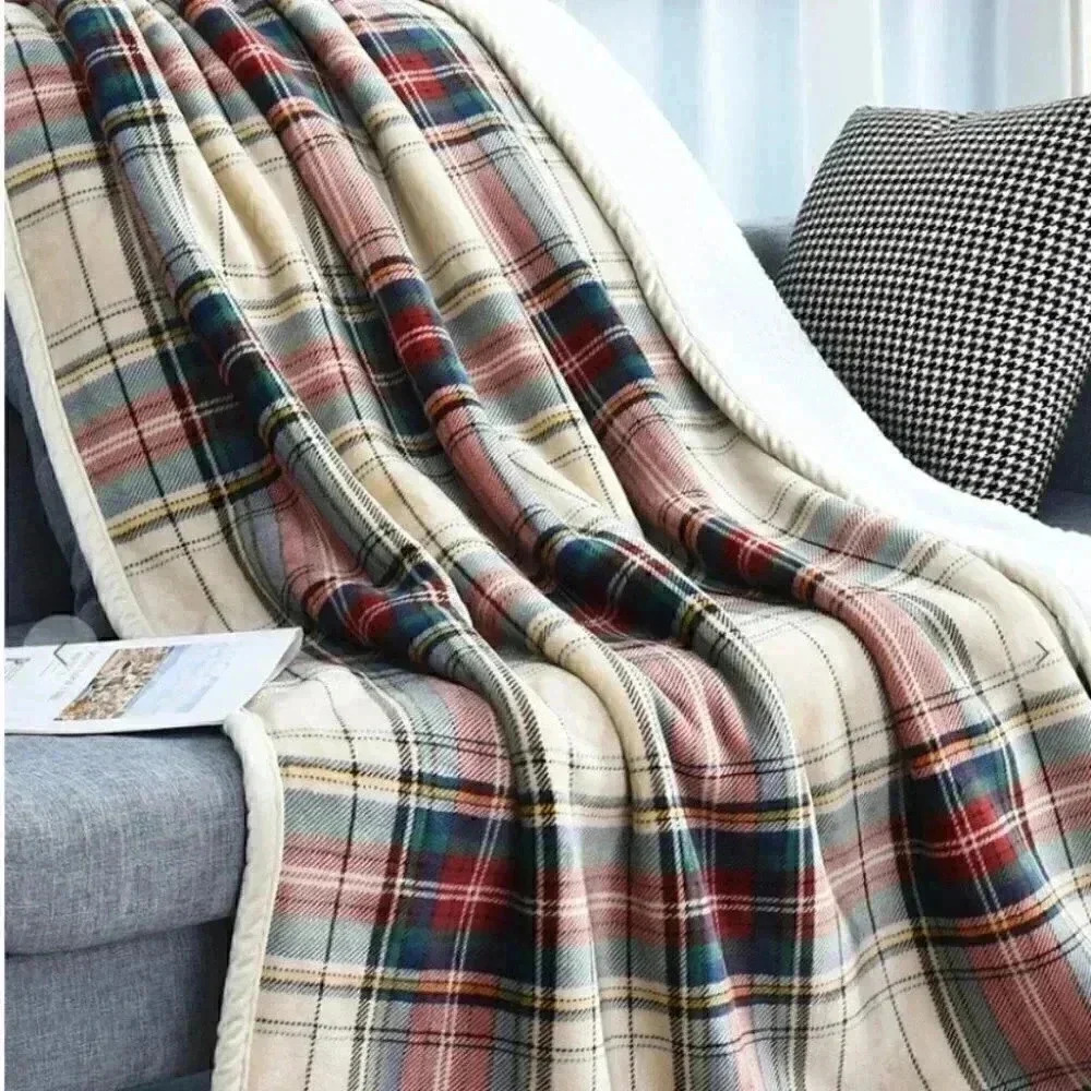PLAID SHERPA FLEECE THROW BLANKET